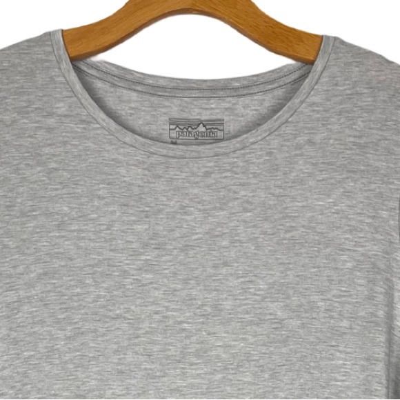 Patagonia womens Grey Glorya T-Shirt Dress 50+UPF Comfy Athliesure Travel NWT - Picture 3 of 12